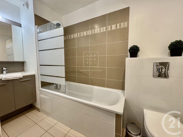 Appartement F3 à vendre - 3 pièces - 80.95 m2 - SERRIS - 77 - ILE-DE-FRANCE - Century 21 Agence Parc Avenue