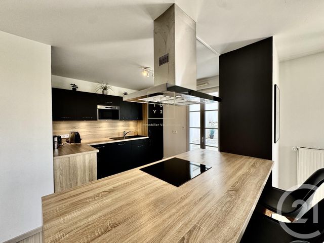 Appartement F3 à vendre - 3 pièces - 80.95 m2 - SERRIS - 77 - ILE-DE-FRANCE - Century 21 Agence Parc Avenue