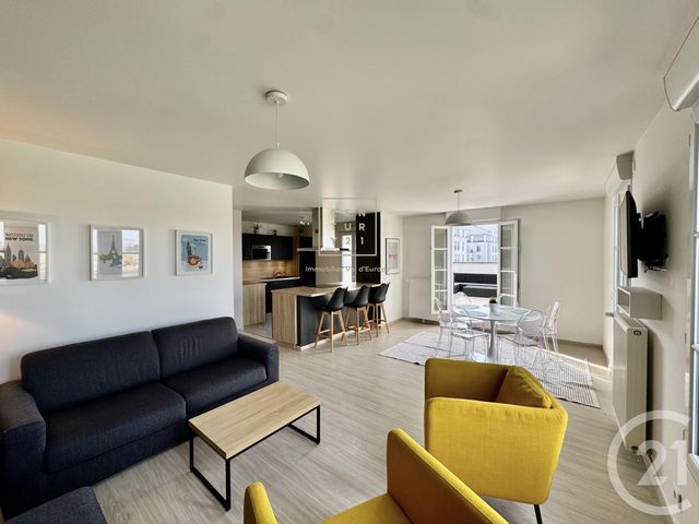 Appartement F3 à vendre - 3 pièces - 80.95 m2 - SERRIS - 77 - ILE-DE-FRANCE - Century 21 Agence Parc Avenue