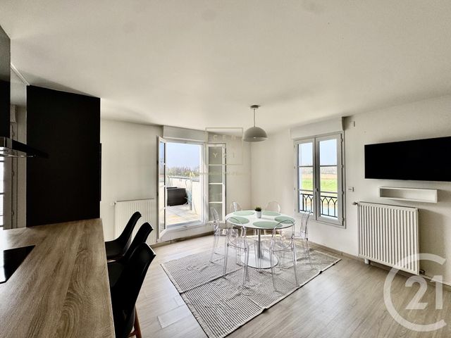 Appartement F3 à vendre - 3 pièces - 80.95 m2 - SERRIS - 77 - ILE-DE-FRANCE - Century 21 Agence Parc Avenue