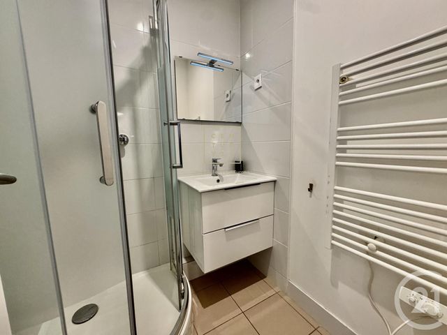 Appartement F3 à vendre - 3 pièces - 80.95 m2 - SERRIS - 77 - ILE-DE-FRANCE - Century 21 Agence Parc Avenue