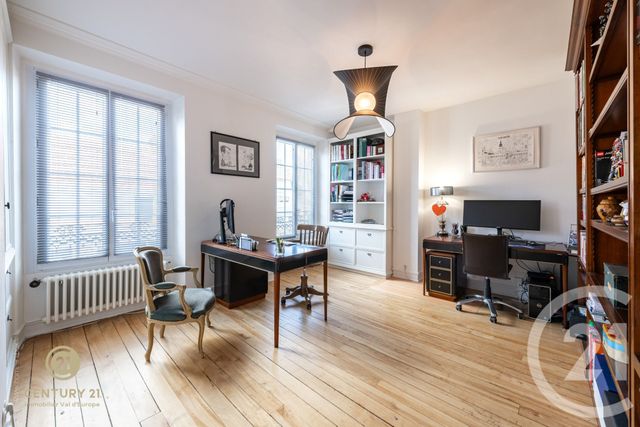 maison à vendre - 9 pièces - 323.46 m2 - JOSSIGNY - 77 - ILE-DE-FRANCE - Century 21 Agence Parc Avenue