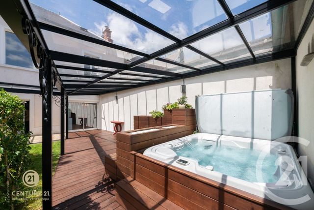 maison à vendre - 9 pièces - 323.46 m2 - JOSSIGNY - 77 - ILE-DE-FRANCE - Century 21 Agence Parc Avenue