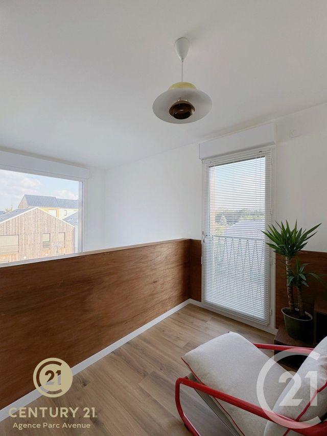 Appartement Duplex à vendre - 3 pièces - 64.53 m2 - BUSSY ST GEORGES - 77 - ILE-DE-FRANCE - Century 21 Agence Parc Avenue