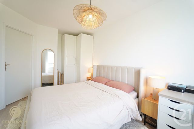 Appartement F3 à louer - 3 pièces - 57.16 m2 - BUSSY ST GEORGES - 77 - ILE-DE-FRANCE - Century 21 Agence Parc Avenue