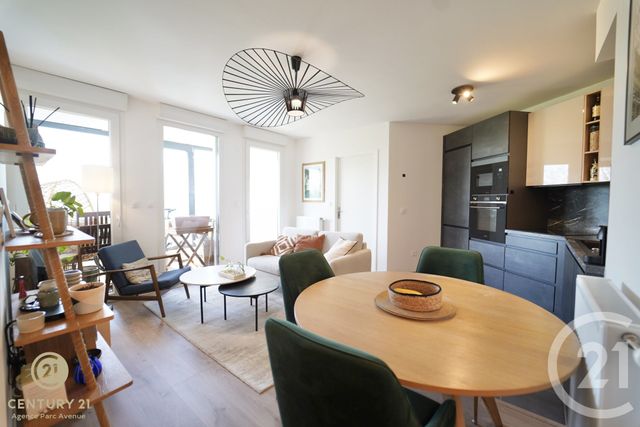 Appartement F3 à louer - 3 pièces - 57.16 m2 - BUSSY ST GEORGES - 77 - ILE-DE-FRANCE - Century 21 Agence Parc Avenue