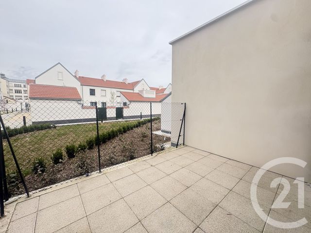 Appartement F4 à vendre - 4 pièces - 77.97 m2 - SERRIS - 77 - ILE-DE-FRANCE - Century 21 Agence Parc Avenue