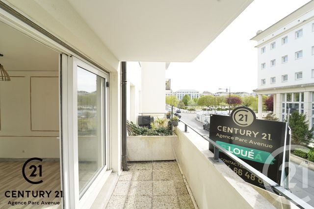 Appartement Studio à louer - 1 pièce - 20.09 m2 - BUSSY ST GEORGES - 77 - ILE-DE-FRANCE - Century 21 Agence Parc Avenue