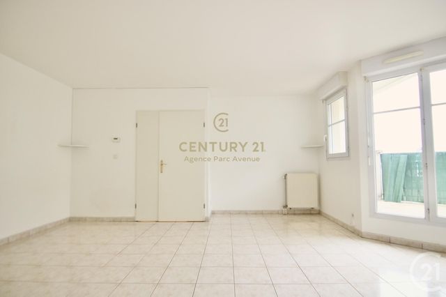 Appartement F3 à louer - 3 pièces - 87.49 m2 - BUSSY ST GEORGES - 77 - ILE-DE-FRANCE - Century 21 Agence Parc Avenue