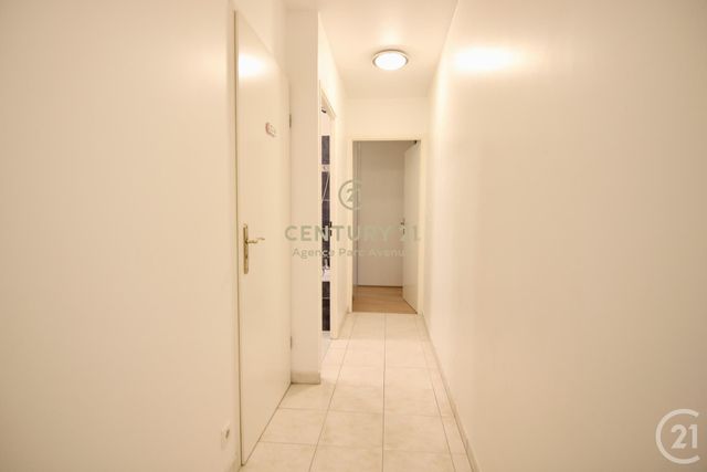 Appartement F3 à louer - 3 pièces - 87.49 m2 - BUSSY ST GEORGES - 77 - ILE-DE-FRANCE - Century 21 Agence Parc Avenue