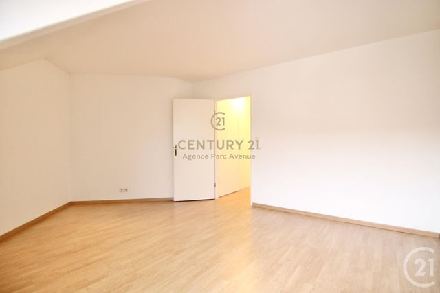 Appartement F3 à louer - 3 pièces - 87.49 m2 - BUSSY ST GEORGES - 77 - ILE-DE-FRANCE - Century 21 Agence Parc Avenue