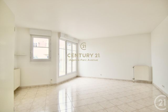 Appartement F3 à louer - 3 pièces - 87.49 m2 - BUSSY ST GEORGES - 77 - ILE-DE-FRANCE - Century 21 Agence Parc Avenue