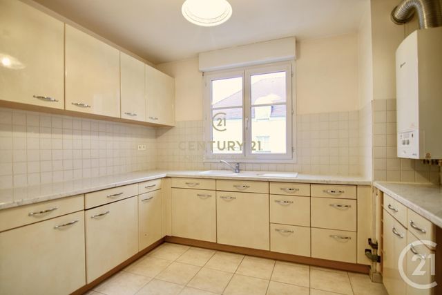 Appartement F3 à louer - 3 pièces - 87.49 m2 - BUSSY ST GEORGES - 77 - ILE-DE-FRANCE - Century 21 Agence Parc Avenue