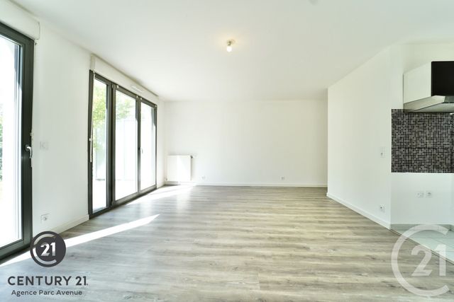 Appartement F3 à louer - 3 pièces - 67.03 m2 - BUSSY ST GEORGES - 77 - ILE-DE-FRANCE - Century 21 Agence Parc Avenue