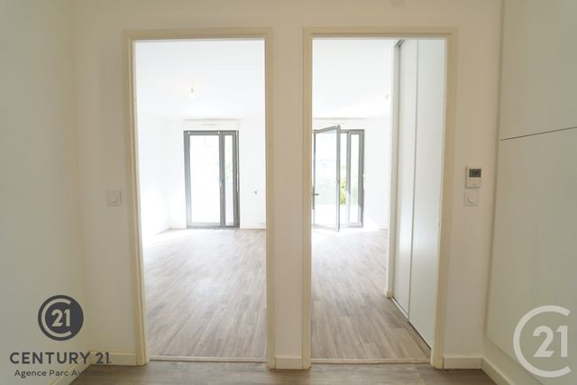 Appartement F3 à louer - 3 pièces - 67.03 m2 - BUSSY ST GEORGES - 77 - ILE-DE-FRANCE - Century 21 Agence Parc Avenue
