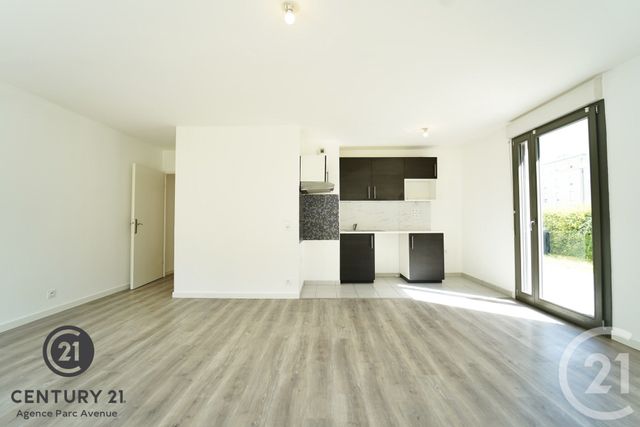 Appartement F3 à louer - 3 pièces - 67.03 m2 - BUSSY ST GEORGES - 77 - ILE-DE-FRANCE - Century 21 Agence Parc Avenue