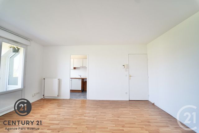 Appartement F2 à louer - 2 pièces - 42.48 m2 - BUSSY ST GEORGES - 77 - ILE-DE-FRANCE - Century 21 Agence Parc Avenue