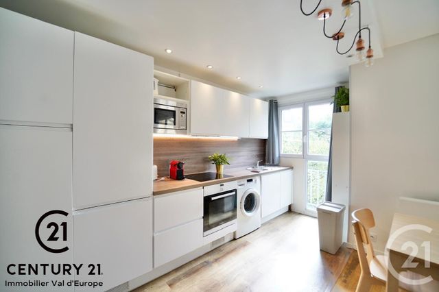 Appartement F3 à louer - 3 pièces - 63.38 m2 - CHESSY - 77 - ILE-DE-FRANCE - Century 21 Agence Parc Avenue