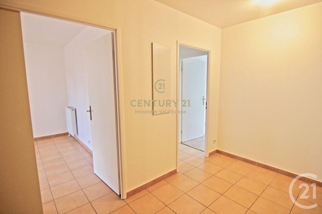 Appartement F3 à louer - 3 pièces - 59.85 m2 - BUSSY ST GEORGES - 77 - ILE-DE-FRANCE - Century 21 Agence Parc Avenue