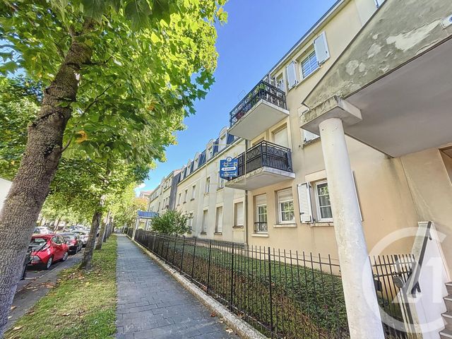 Appartement F2 à vendre - 2 pièces - 40.66 m2 - BUSSY ST GEORGES - 77 - ILE-DE-FRANCE - Century 21 Agence Parc Avenue