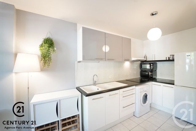 Appartement F2 à vendre - 2 pièces - 40.66 m2 - BUSSY ST GEORGES - 77 - ILE-DE-FRANCE - Century 21 Agence Parc Avenue