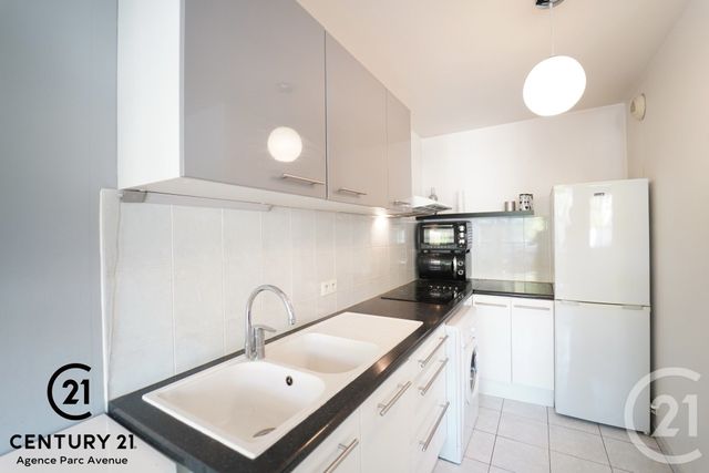 Appartement F2 à vendre - 2 pièces - 40.66 m2 - BUSSY ST GEORGES - 77 - ILE-DE-FRANCE - Century 21 Agence Parc Avenue
