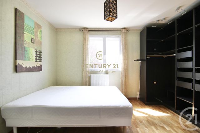 maison à louer - 7 pièces - 115.19 m2 - BUSSY ST GEORGES - 77 - ILE-DE-FRANCE - Century 21 Agence Parc Avenue