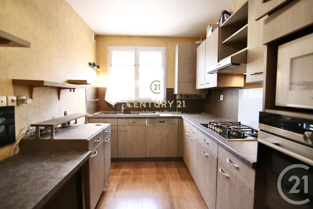 maison à louer - 7 pièces - 115.19 m2 - BUSSY ST GEORGES - 77 - ILE-DE-FRANCE - Century 21 Agence Parc Avenue