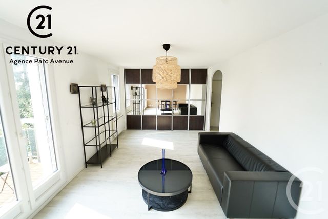 Appartement F2 à louer - 2 pièces - 44.5 m2 - OZOIR LA FERRIERE - 77 - ILE-DE-FRANCE - Century 21 Agence Parc Avenue