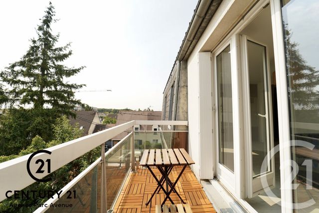 Appartement F2 à louer - 2 pièces - 44.5 m2 - OZOIR LA FERRIERE - 77 - ILE-DE-FRANCE - Century 21 Agence Parc Avenue