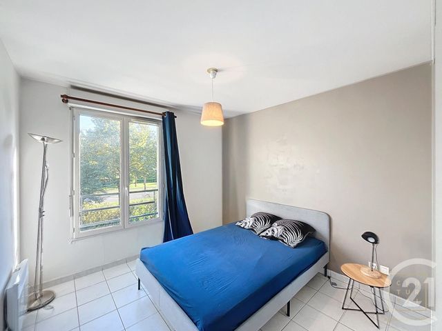 Appartement F3 à louer - 3 pièces - 63.8 m2 - BUSSY ST GEORGES - 77 - ILE-DE-FRANCE - Century 21 Agence Parc Avenue