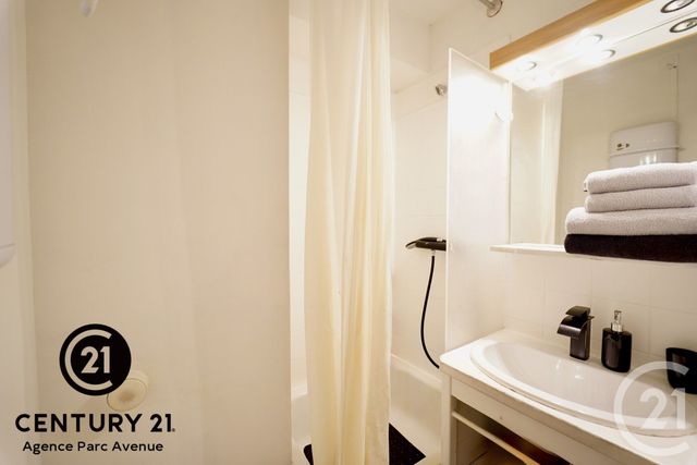 Appartement F2 à vendre - 2 pièces - 26.16 m2 - BUSSY ST GEORGES - 77 - ILE-DE-FRANCE - Century 21 Agence Parc Avenue