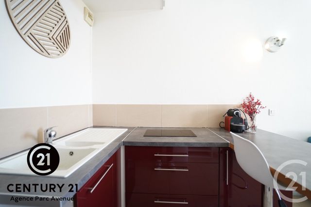 Appartement F2 à vendre - 2 pièces - 26.16 m2 - BUSSY ST GEORGES - 77 - ILE-DE-FRANCE - Century 21 Agence Parc Avenue