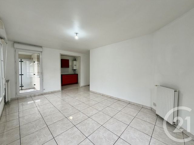 Appartement F3 à louer - 3 pièces - 63.87 m2 - BUSSY ST GEORGES - 77 - ILE-DE-FRANCE - Century 21 Agence Parc Avenue