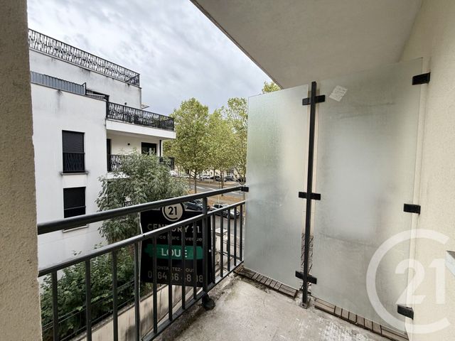 Appartement F3 à louer - 3 pièces - 63.87 m2 - BUSSY ST GEORGES - 77 - ILE-DE-FRANCE - Century 21 Agence Parc Avenue