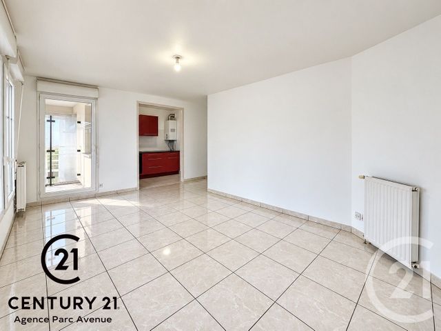 Appartement F3 à louer - 3 pièces - 63.87 m2 - BUSSY ST GEORGES - 77 - ILE-DE-FRANCE - Century 21 Agence Parc Avenue