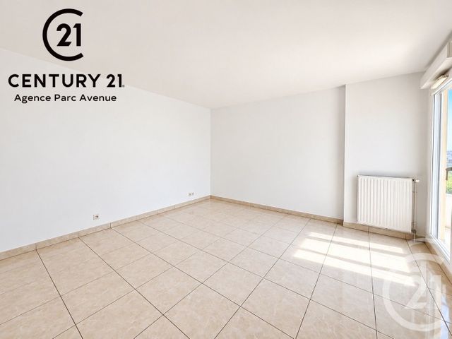 Appartement F3 à louer - 3 pièces - 63.87 m2 - BUSSY ST GEORGES - 77 - ILE-DE-FRANCE - Century 21 Agence Parc Avenue