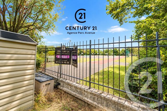 Appartement F2 à vendre - 2 pièces - 43.22 m2 - BUSSY ST GEORGES - 77 - ILE-DE-FRANCE - Century 21 Agence Parc Avenue