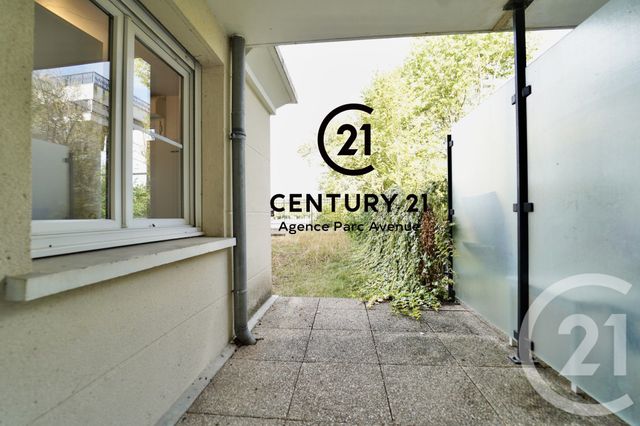 Appartement F2 à vendre - 2 pièces - 43.22 m2 - BUSSY ST GEORGES - 77 - ILE-DE-FRANCE - Century 21 Agence Parc Avenue