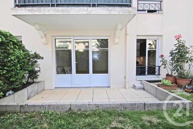 Appartement F3 à louer - 3 pièces - 67.07 m2 - BUSSY ST GEORGES - 77 - ILE-DE-FRANCE - Century 21 Agence Parc Avenue